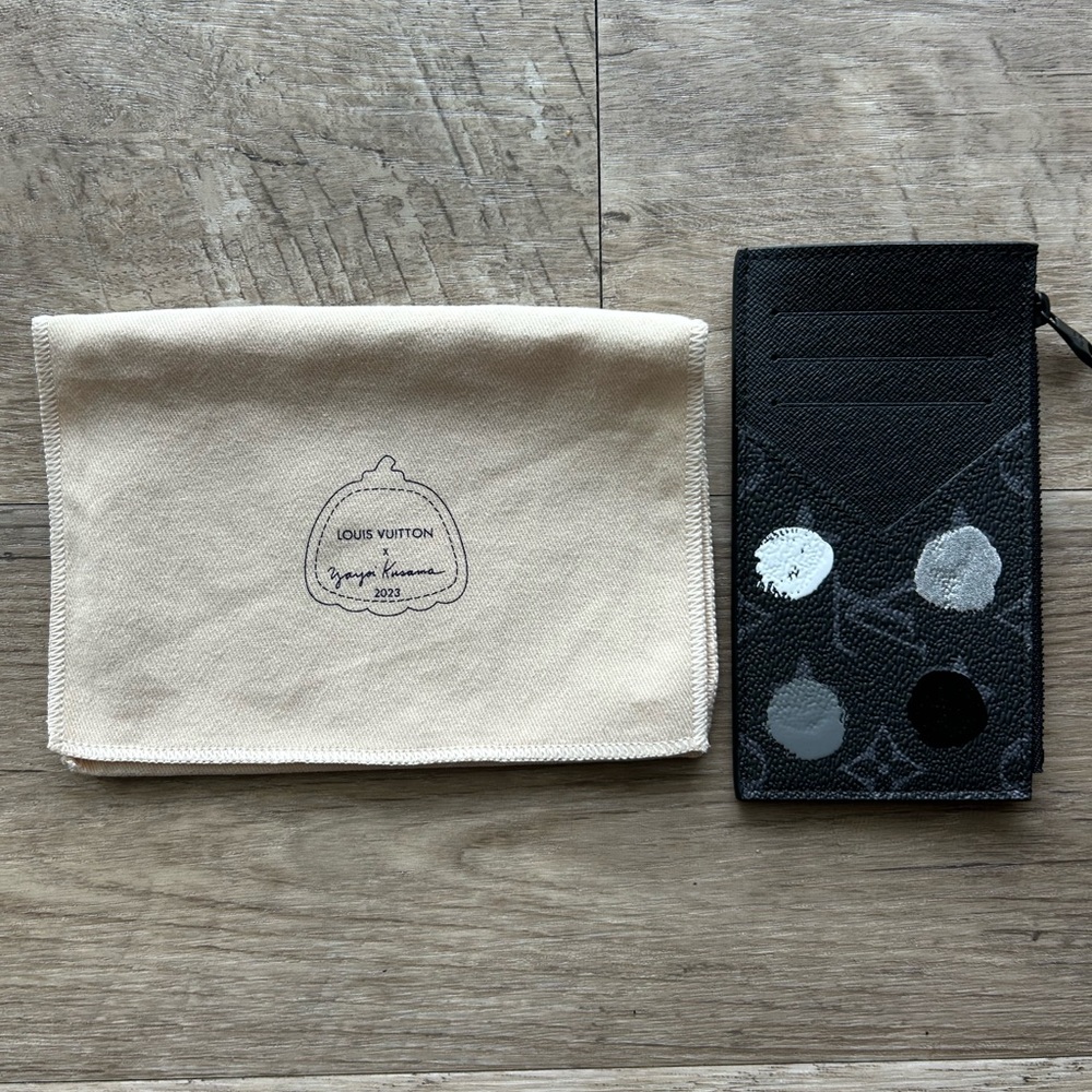 Limited Edition Louis Vuitton x Yayoi Kusama Card Holder Zip Wallet